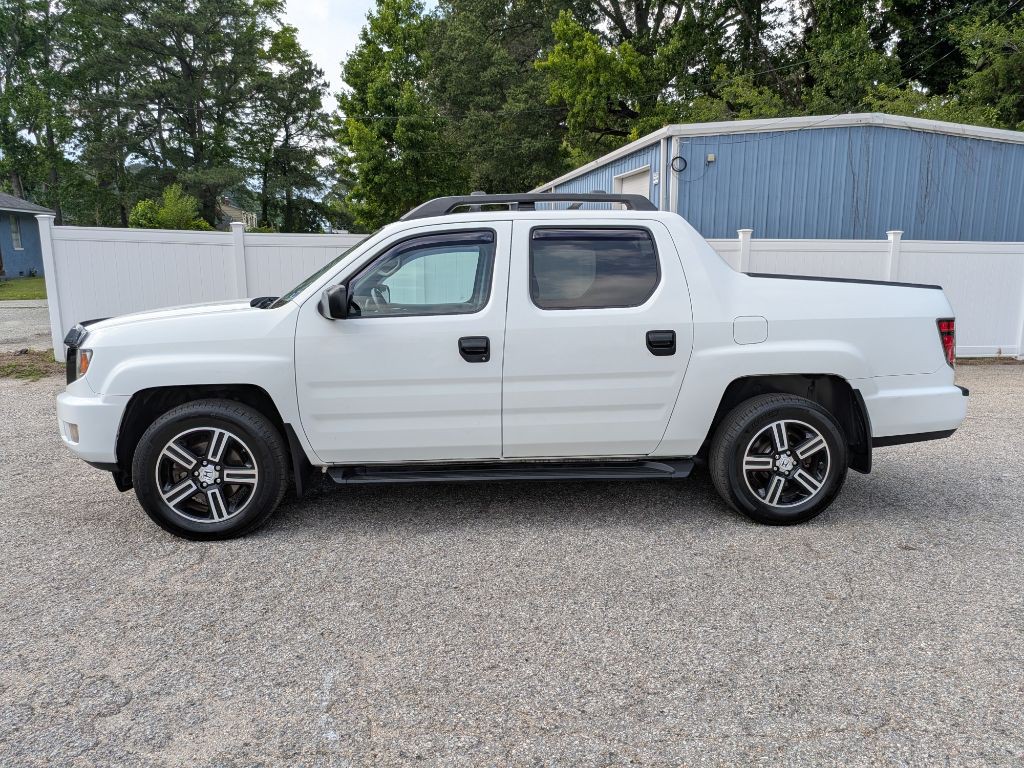 2013 Honda Ridgeline Image 2