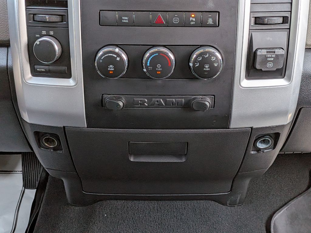 2011 Dodge Ram 2500 Image 18