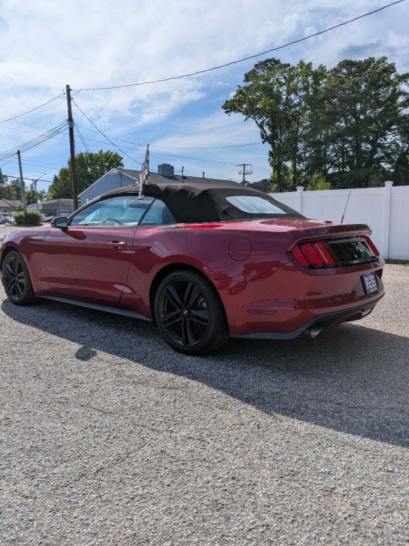 2016 Ford Mustang Image 8