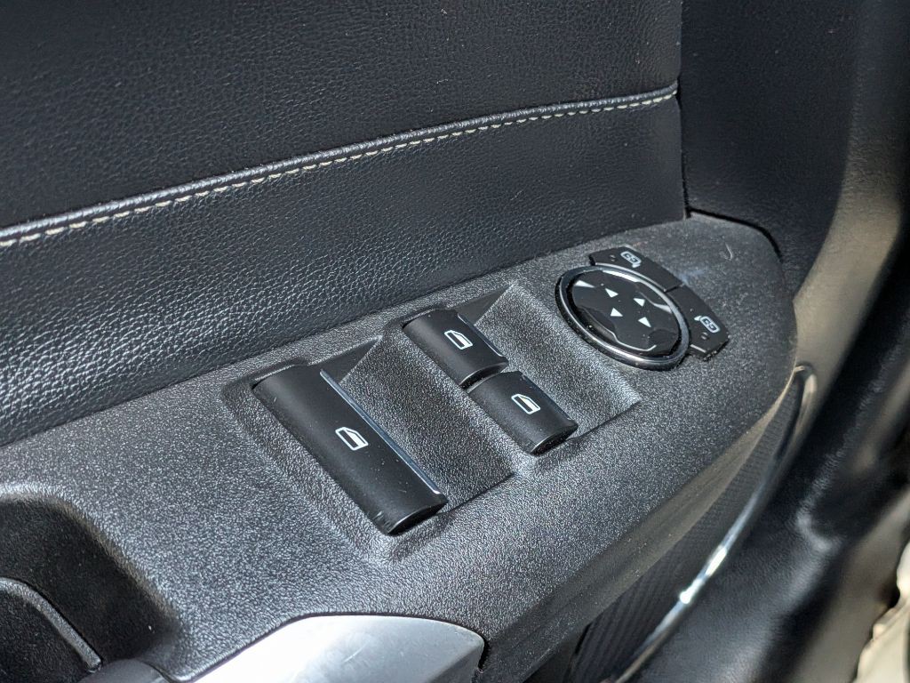 2016 Ford Mustang Image 17