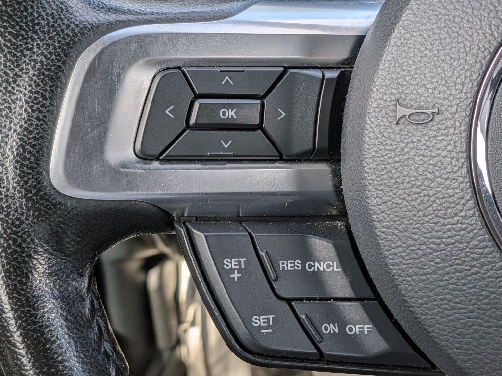 2016 Ford Mustang Image 18