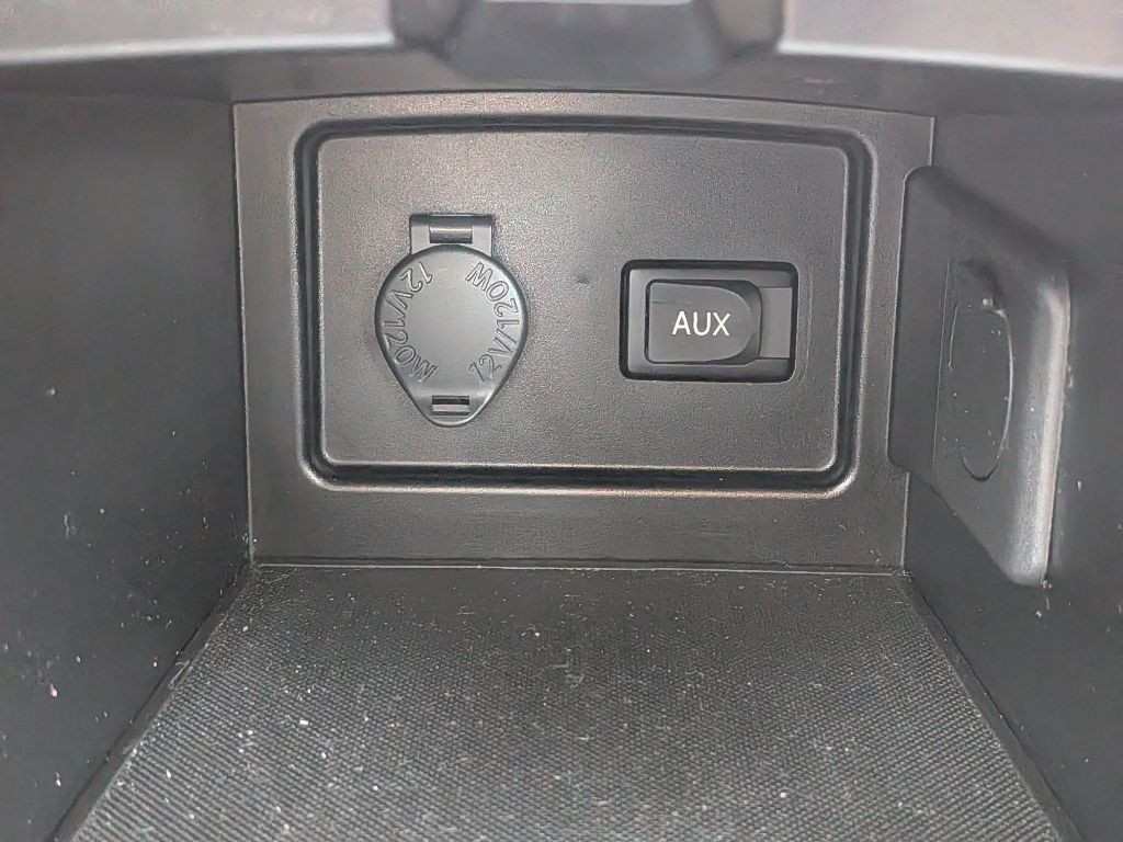 2010 Toyota Camry Image 21