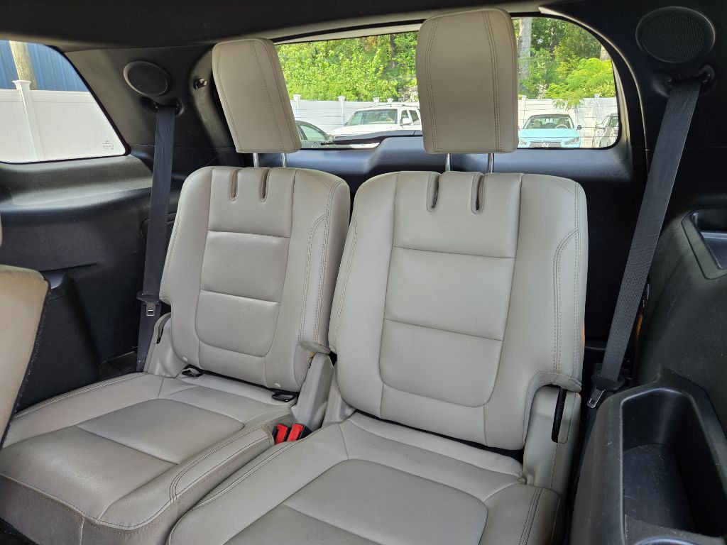 2018 Ford Explorer Image 11
