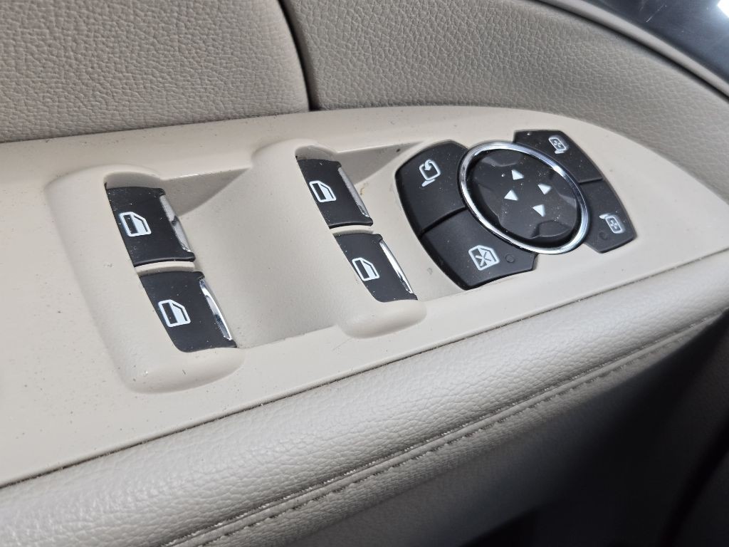 2018 Ford Explorer Image 25