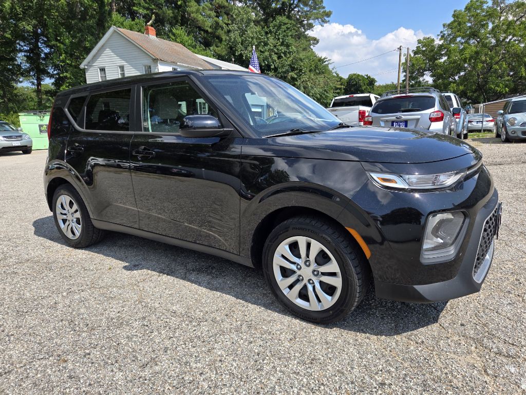 2021 Kia Soul Image 3