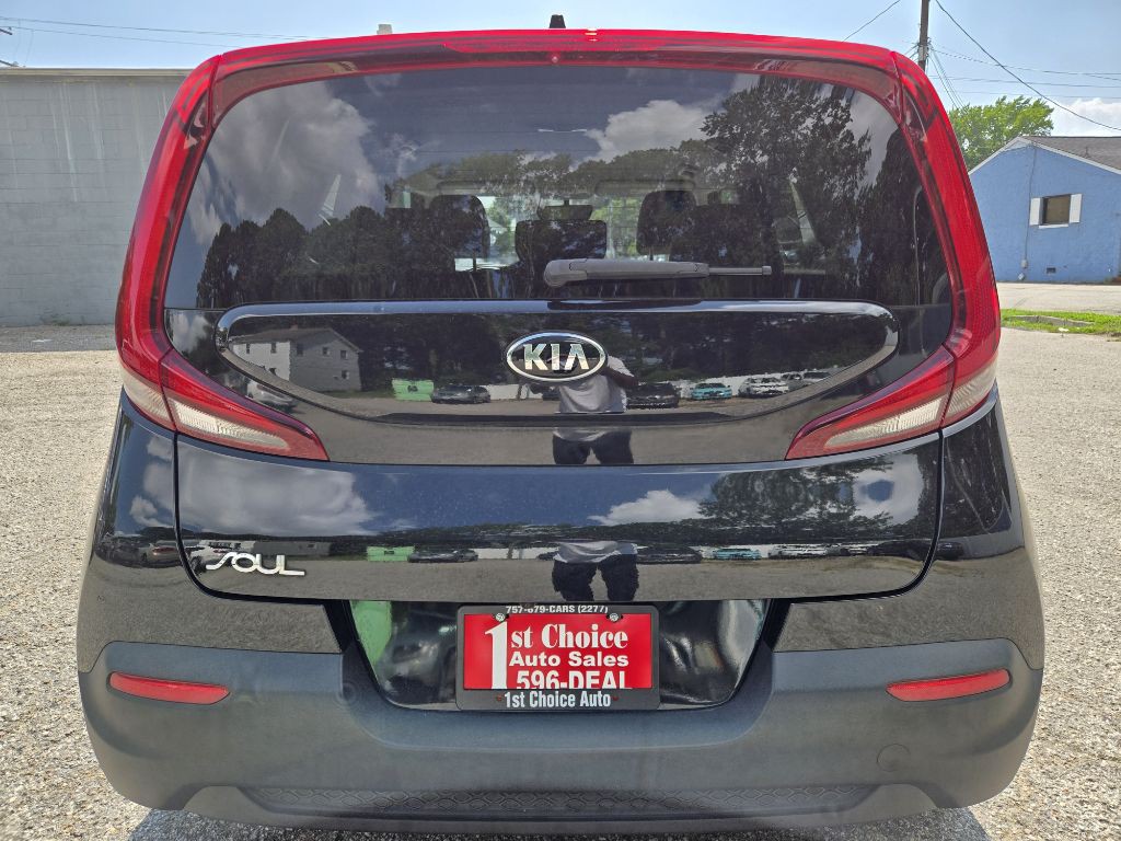 2021 Kia Soul Image 5