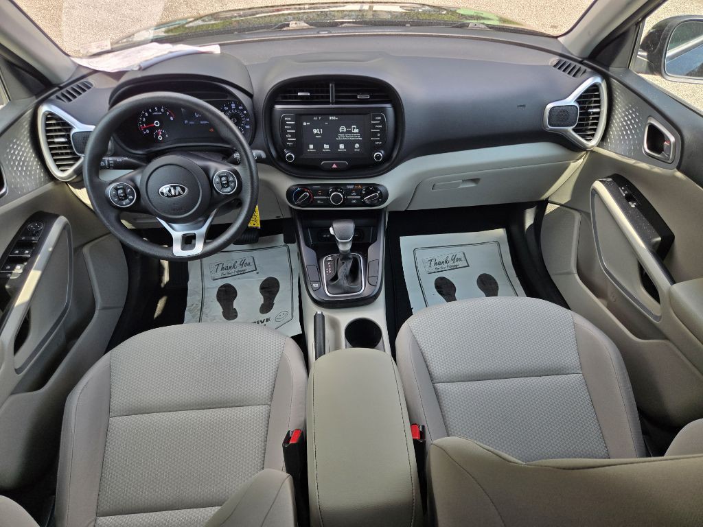 2021 Kia Soul Image 14