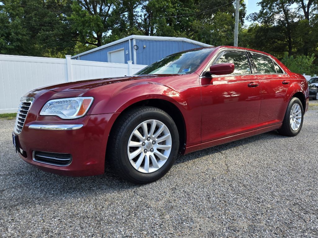 2012 Chrysler 300 Image 1