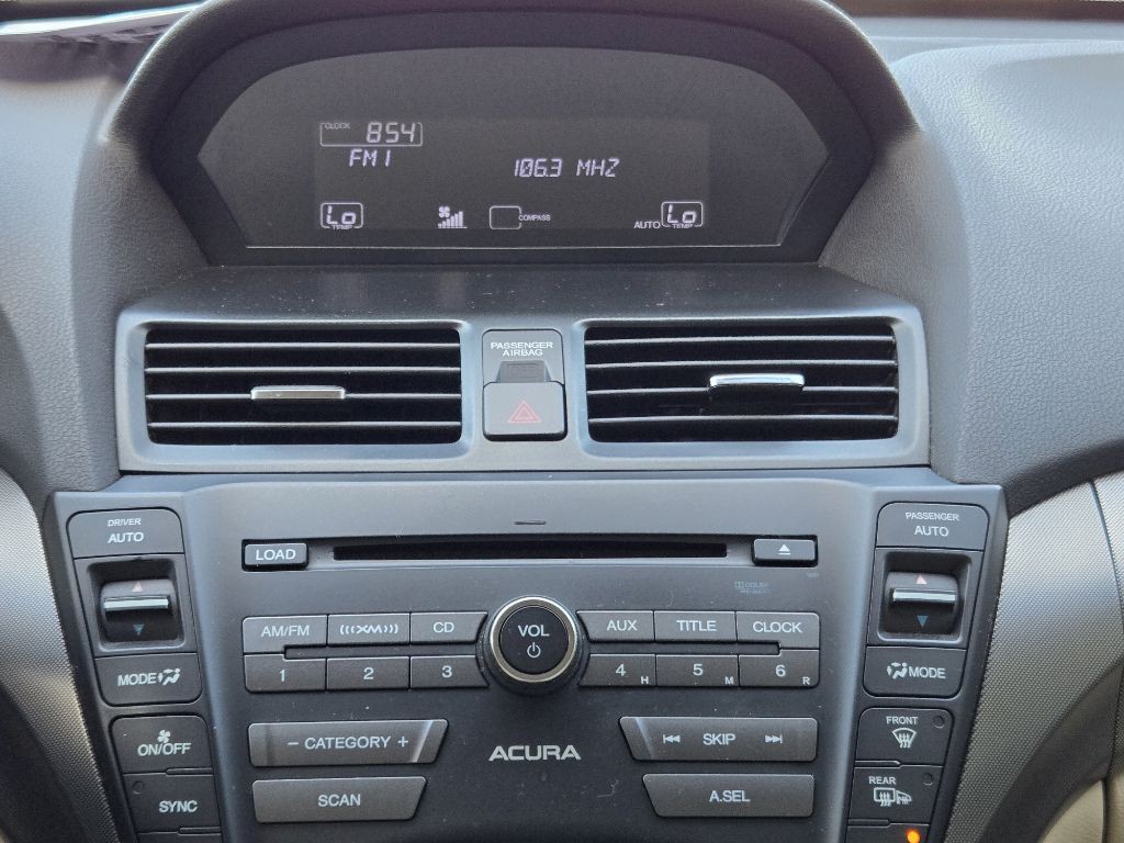 2012 Acura TL Image 17