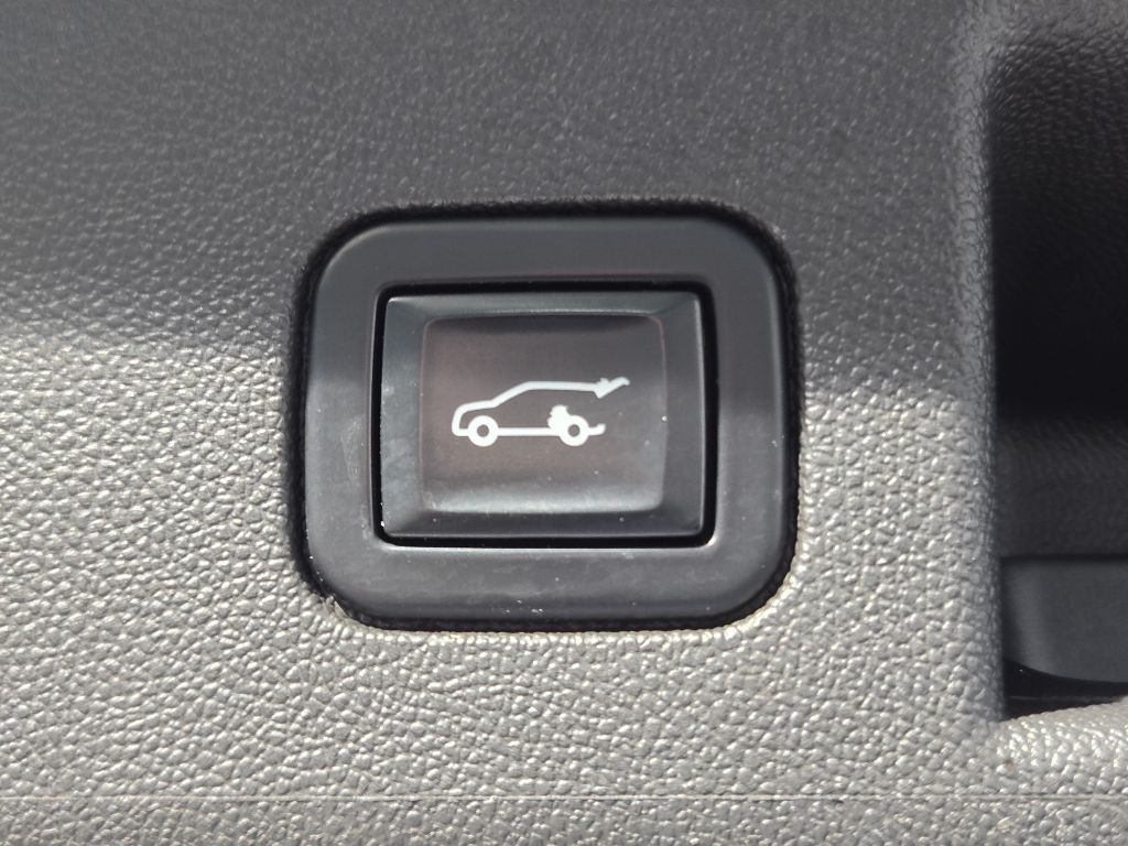 2021 Chevrolet Equinox Image 15