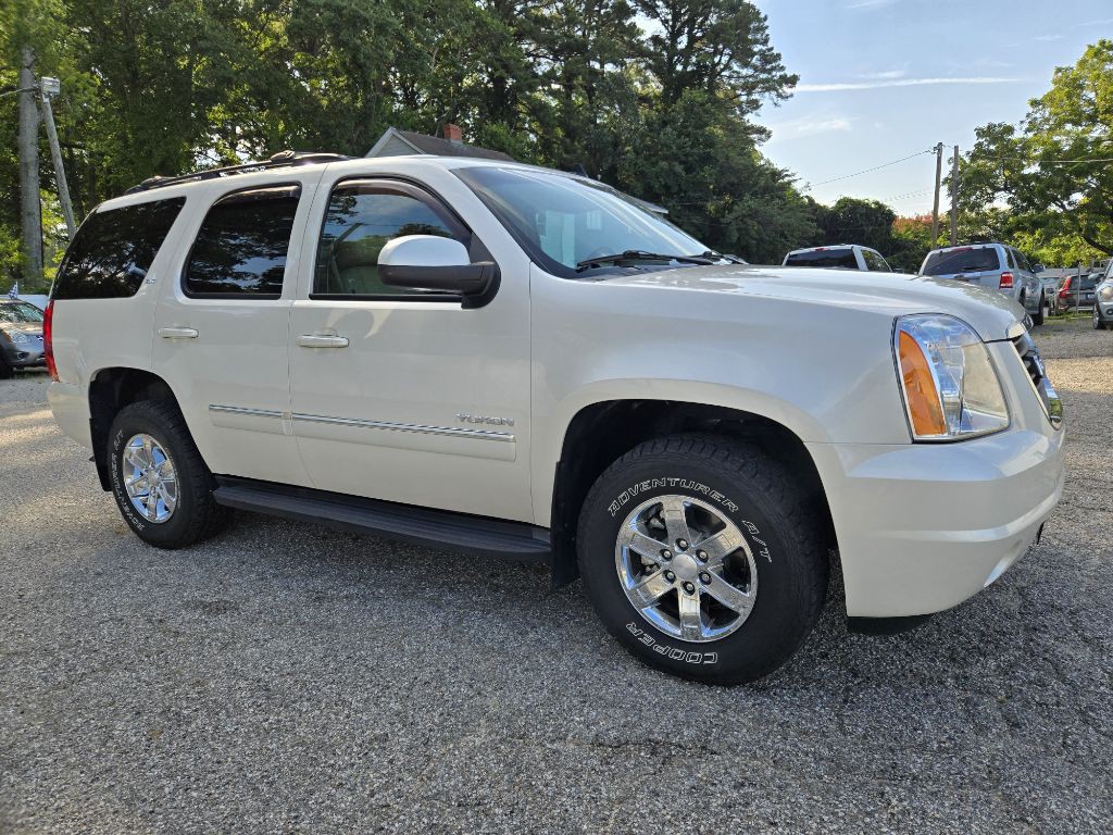 2012 GMC Yukon Image 3