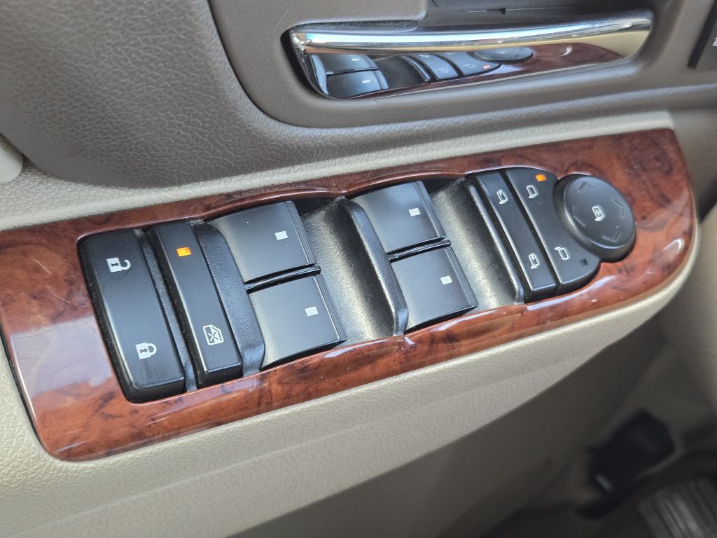 2012 GMC Yukon Image 24