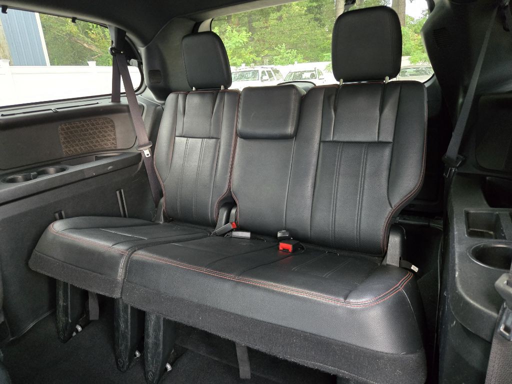 2017 Dodge Grand Caravan Image 13