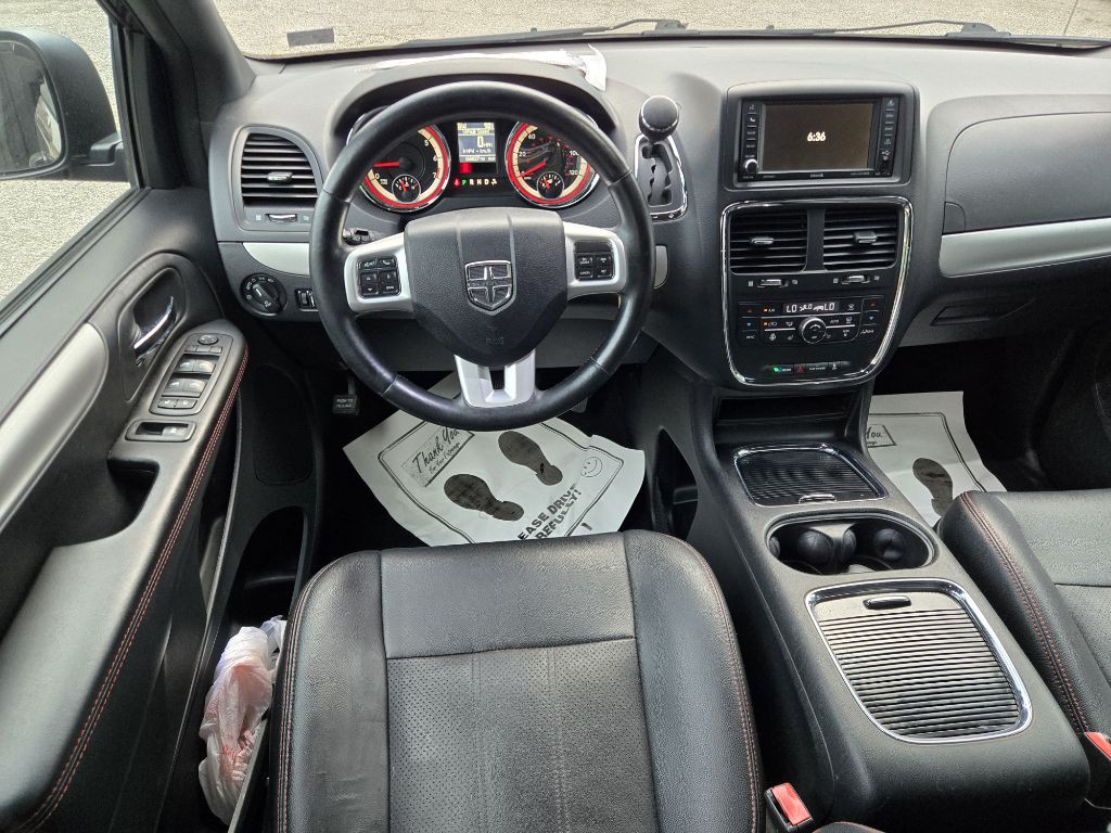 2017 Dodge Grand Caravan Image 16