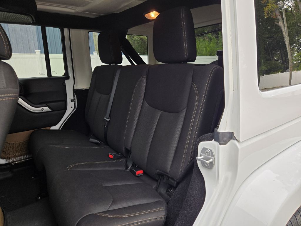 2016 Jeep Wrangler Unlimited Image 11