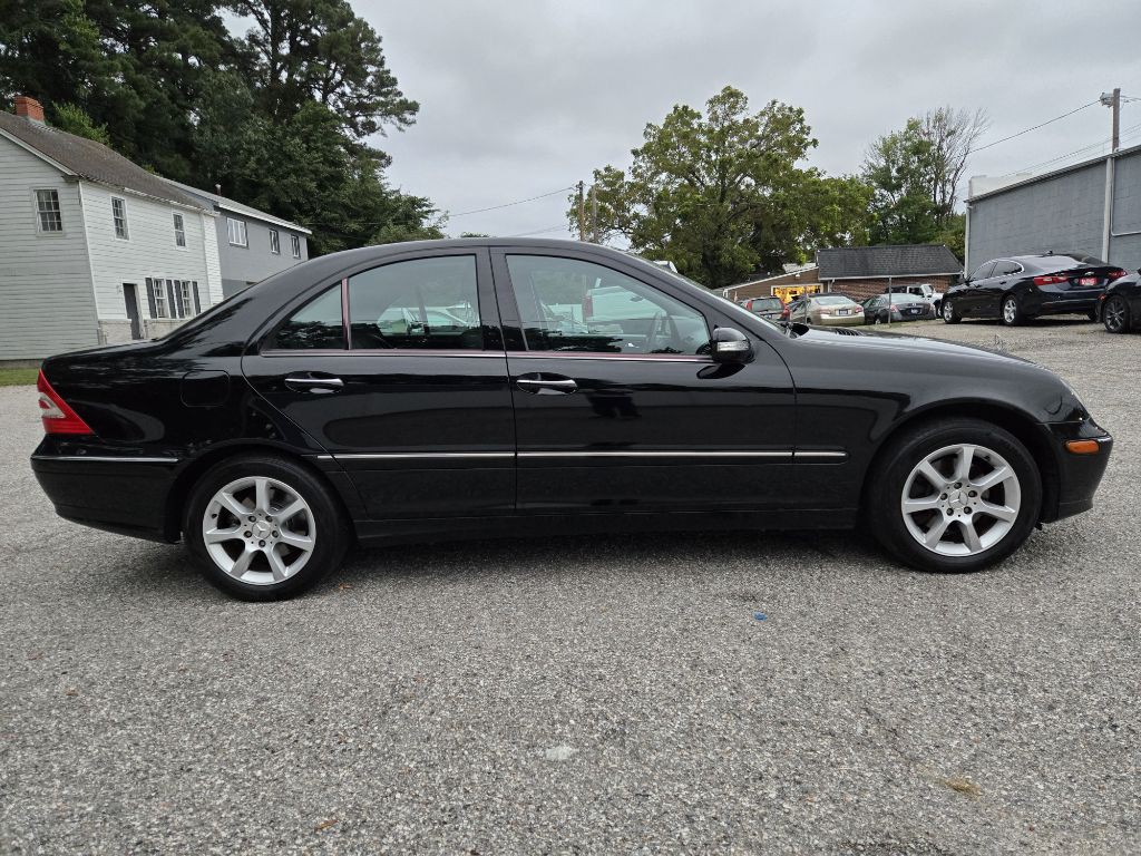2007 Mercedes-Benz C-Class Image 6