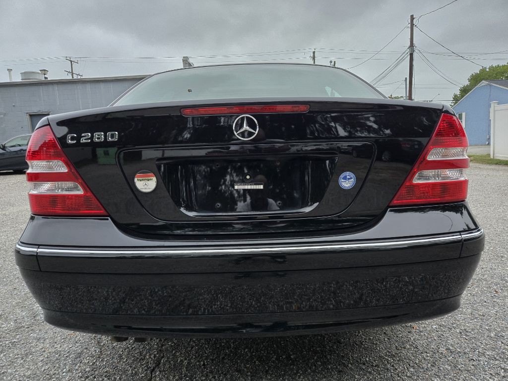 2007 Mercedes-Benz C-Class Image 8