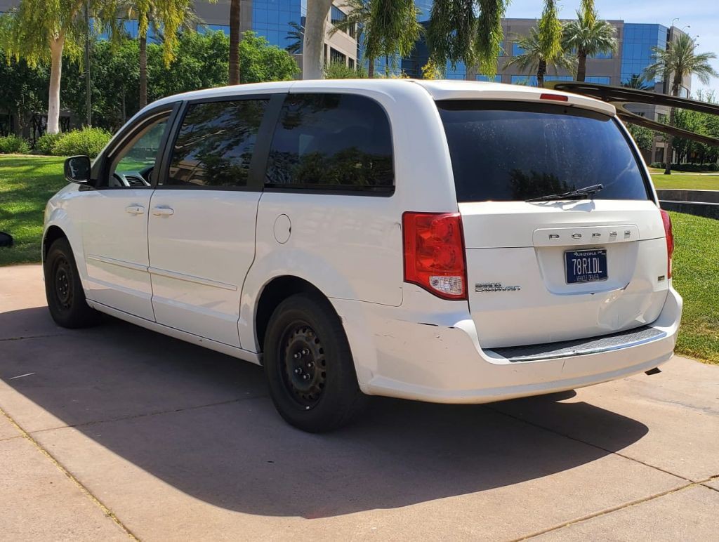 2012 Dodge Grand Caravan Image 3