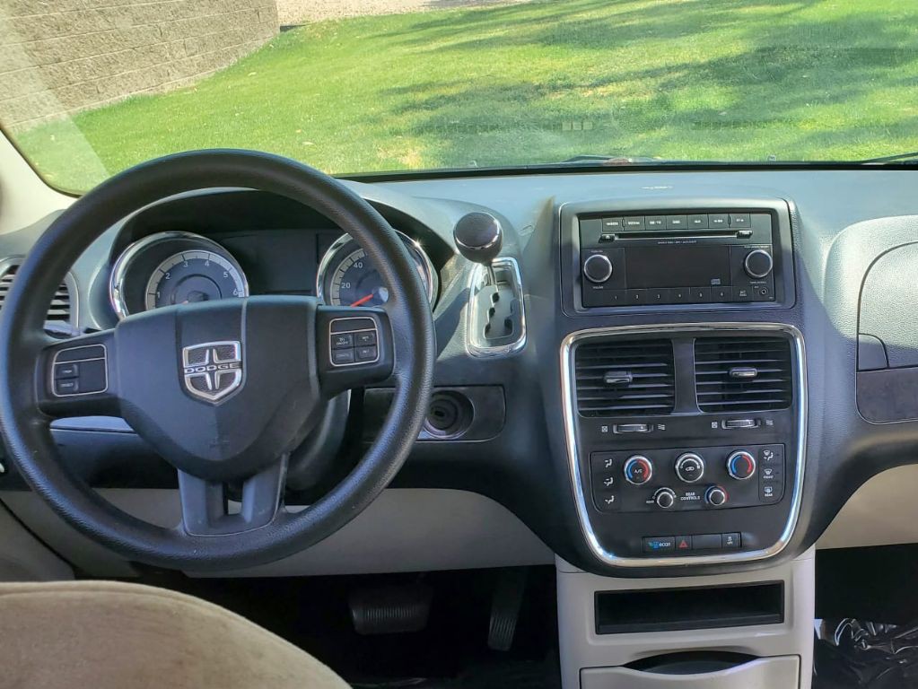 2012 Dodge Grand Caravan Image 11