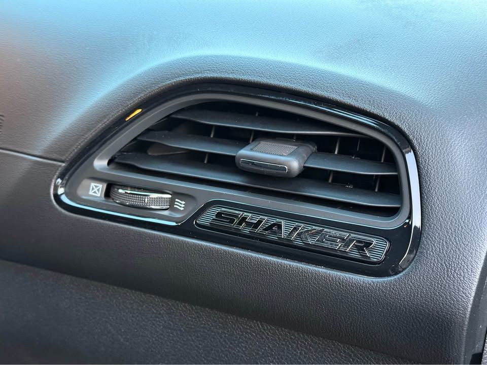 2023 Dodge Challenger Image 12