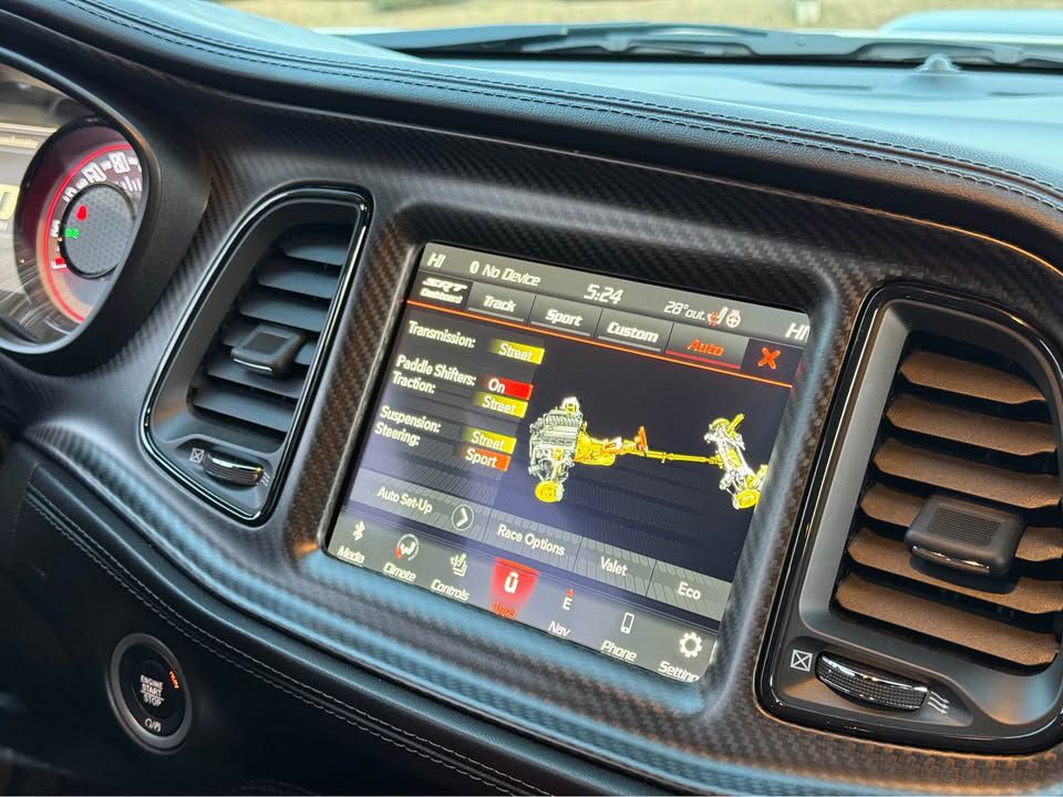 2023 Dodge Challenger Image 14