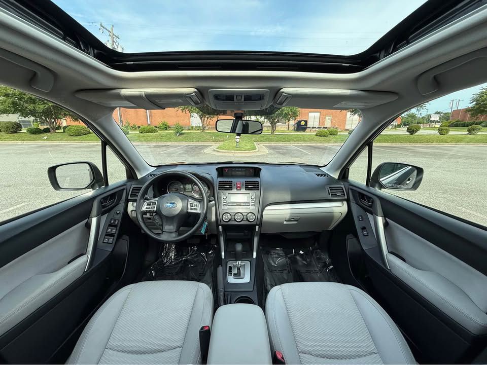 2015 Subaru Forester Image 10