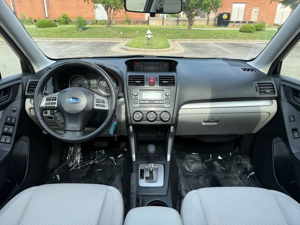 2015 Subaru Forester Image 11