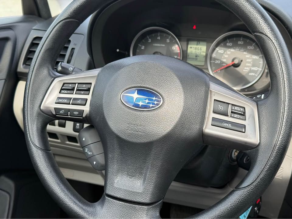 2015 Subaru Forester Image 12