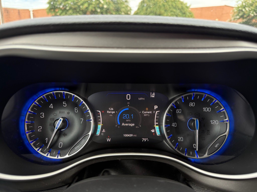 2021 Chrysler Pacifica Image 19