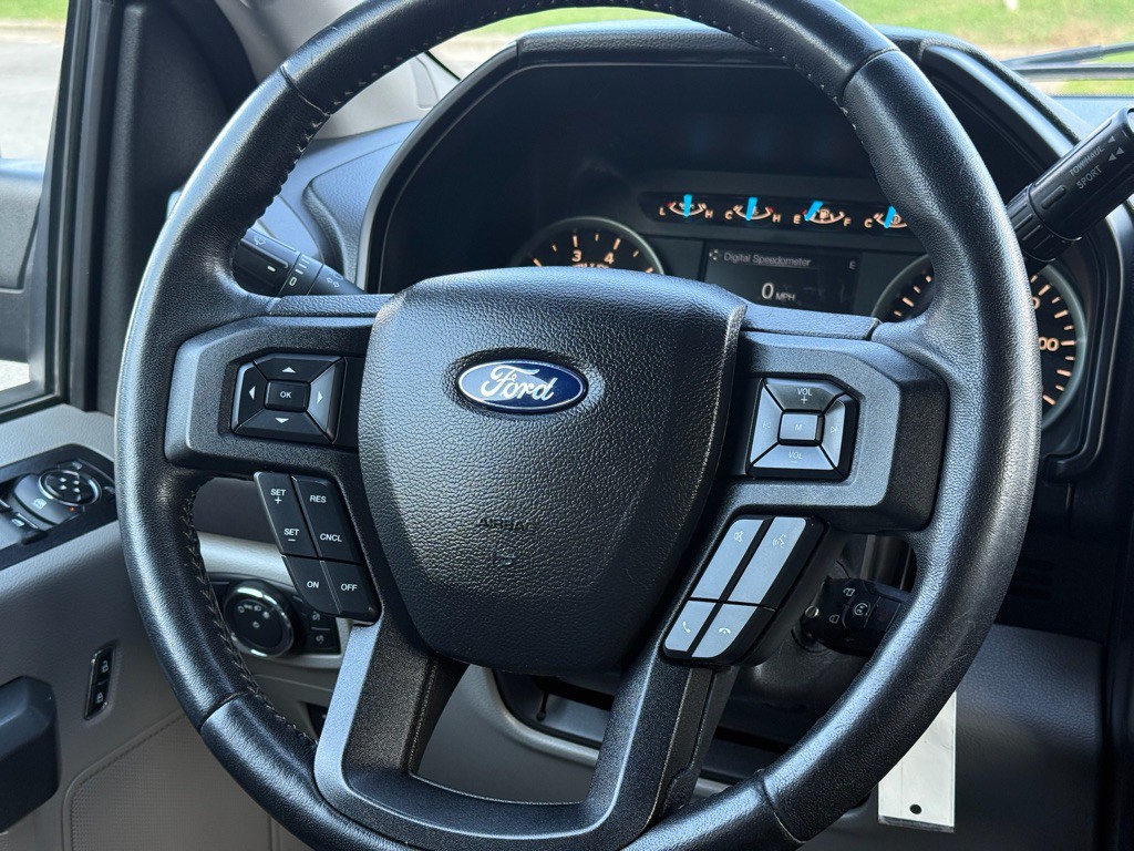 2017 Ford F-150 Image 31