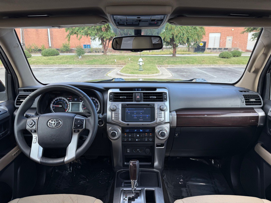 2014 Toyota 4Runner Image 12