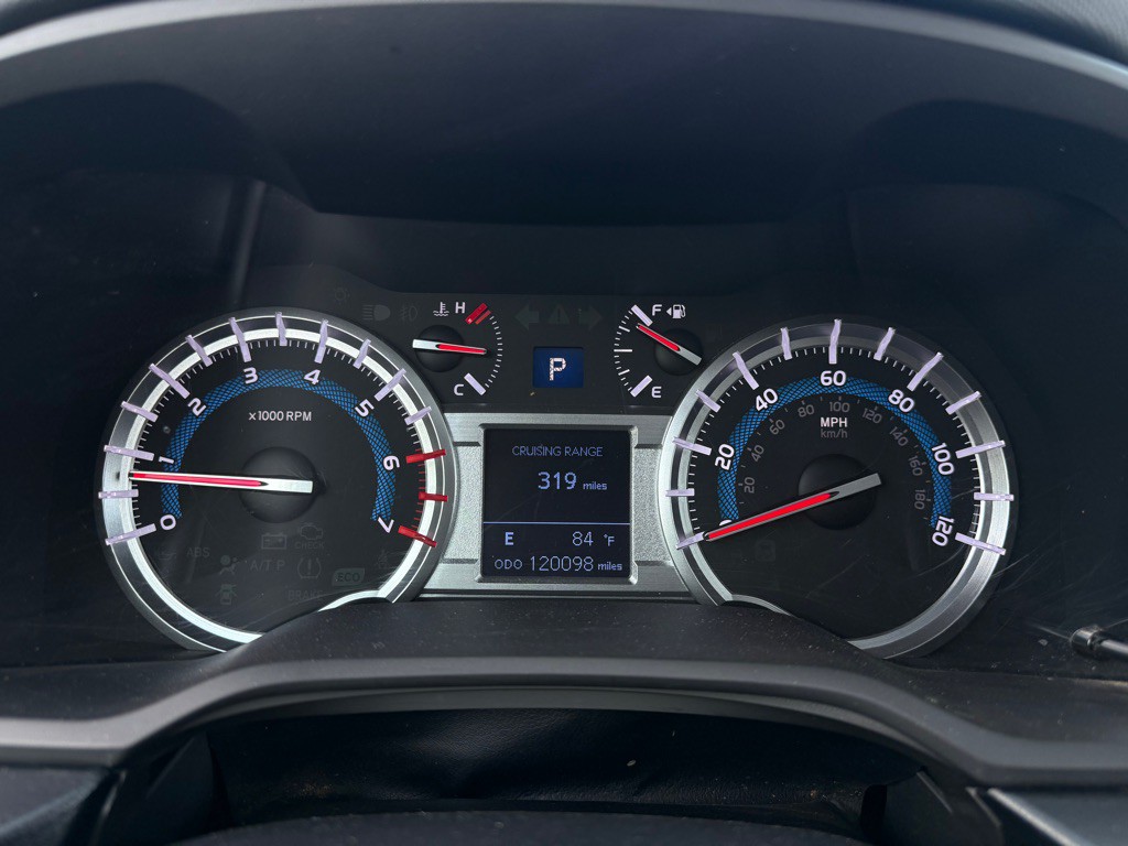 2014 Toyota 4Runner Image 21