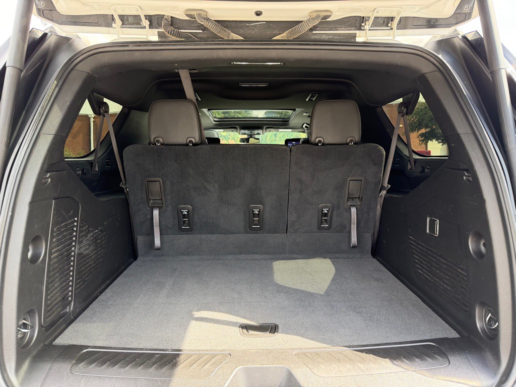 2021 Chevrolet Suburban Image 7