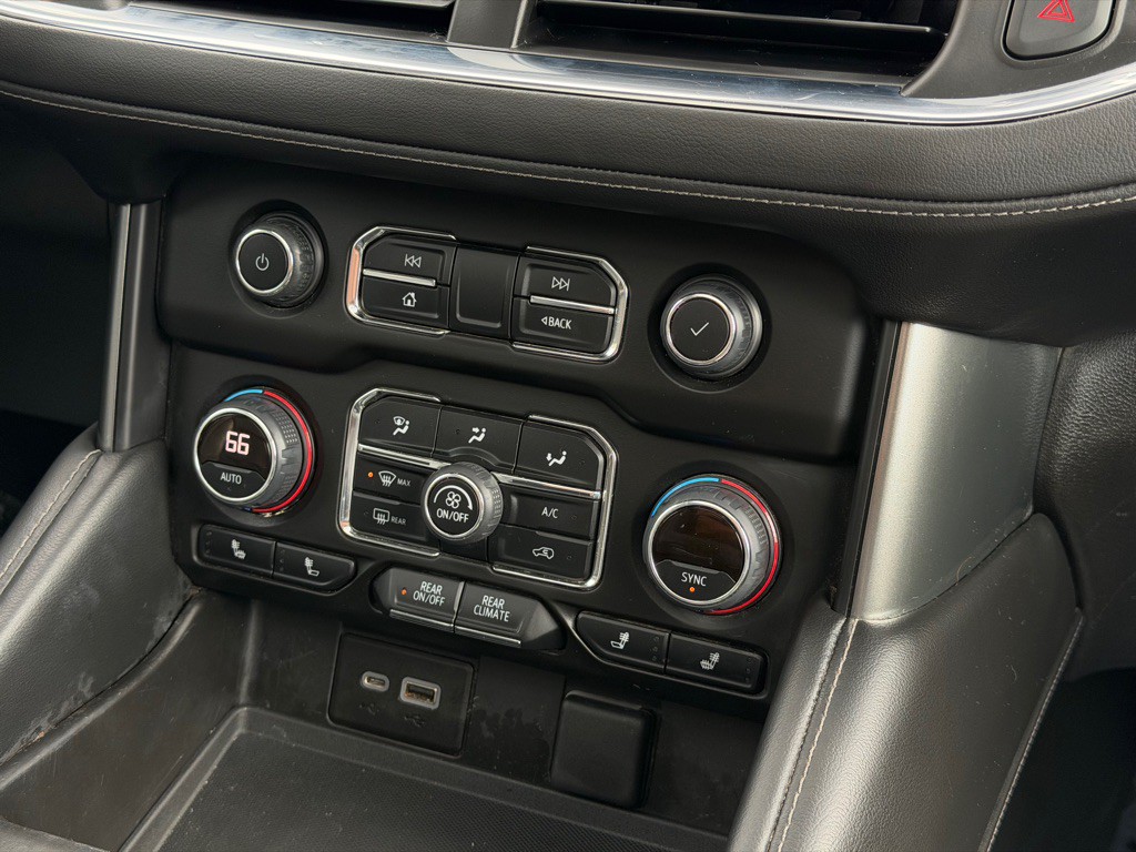 2021 Chevrolet Suburban Image 15