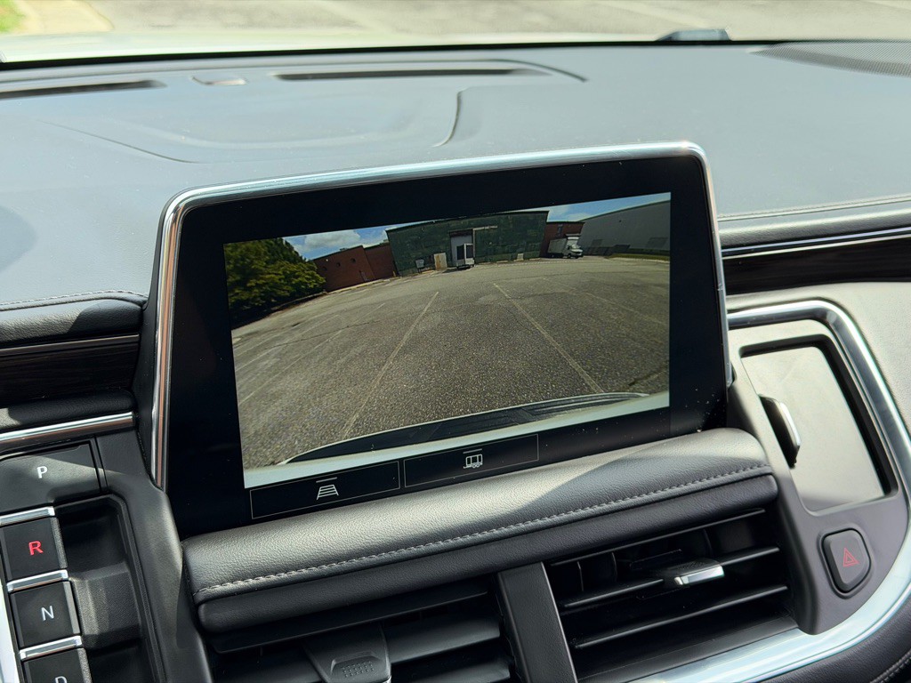 2021 Chevrolet Suburban Image 20