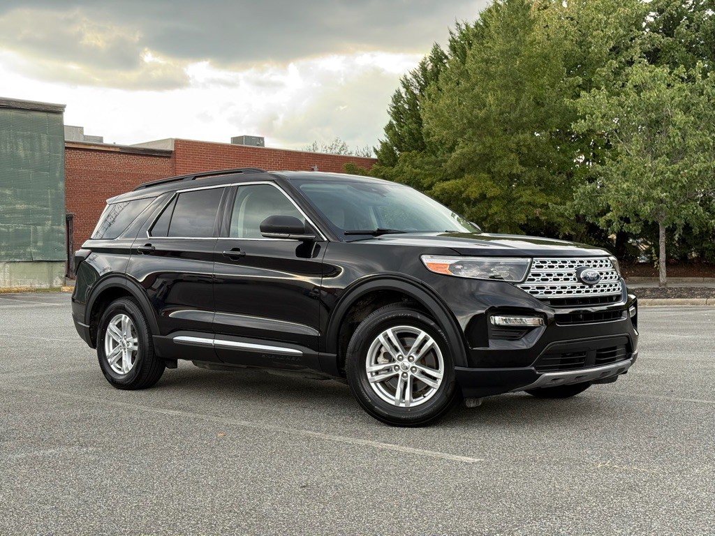 2020 Ford Explorer Image 3