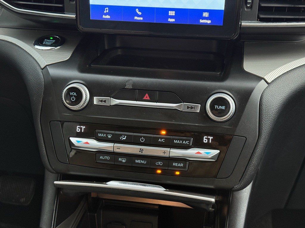 2020 Ford Explorer Image 18