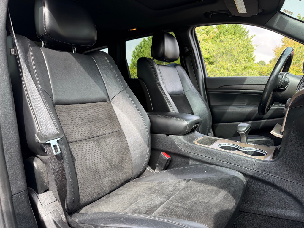 2014 Jeep Grand Cherokee Image 17