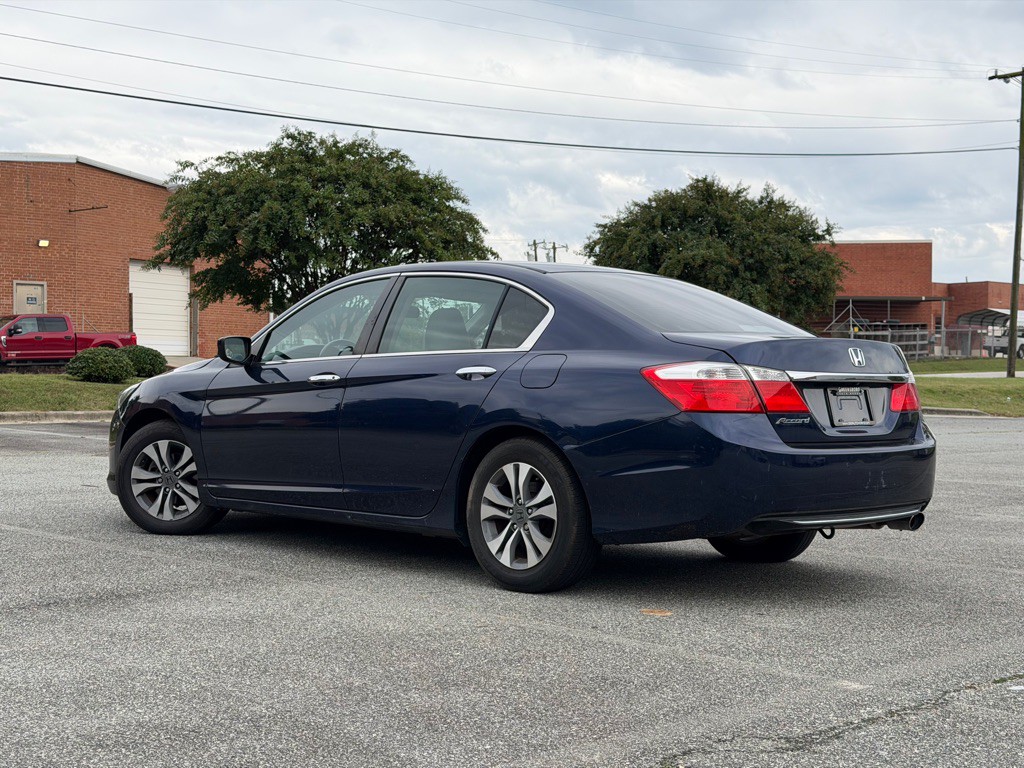 2015 Honda Accord Image 7