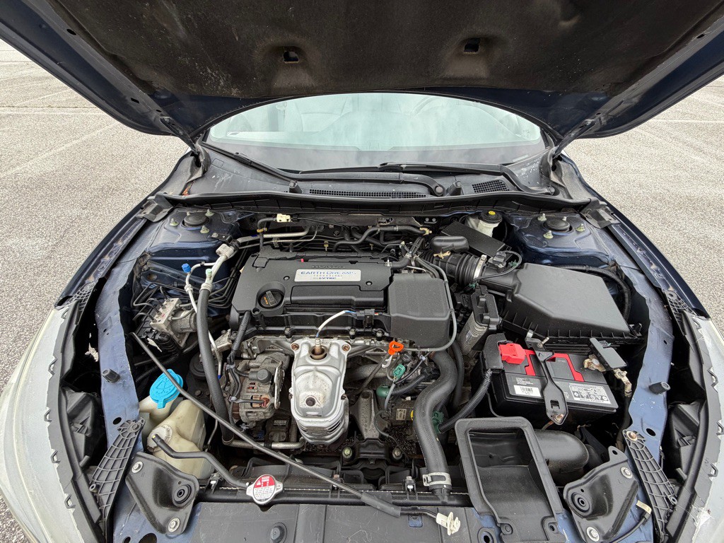 2015 Honda Accord Image 20