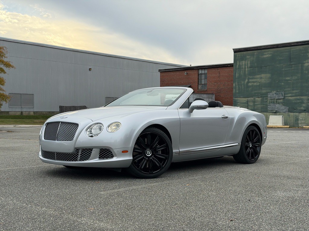 2012 Bentley Continental Image 3
