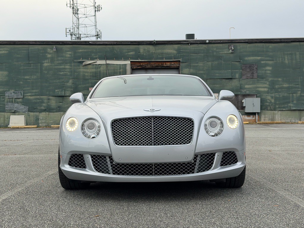 2012 Bentley Continental Image 12