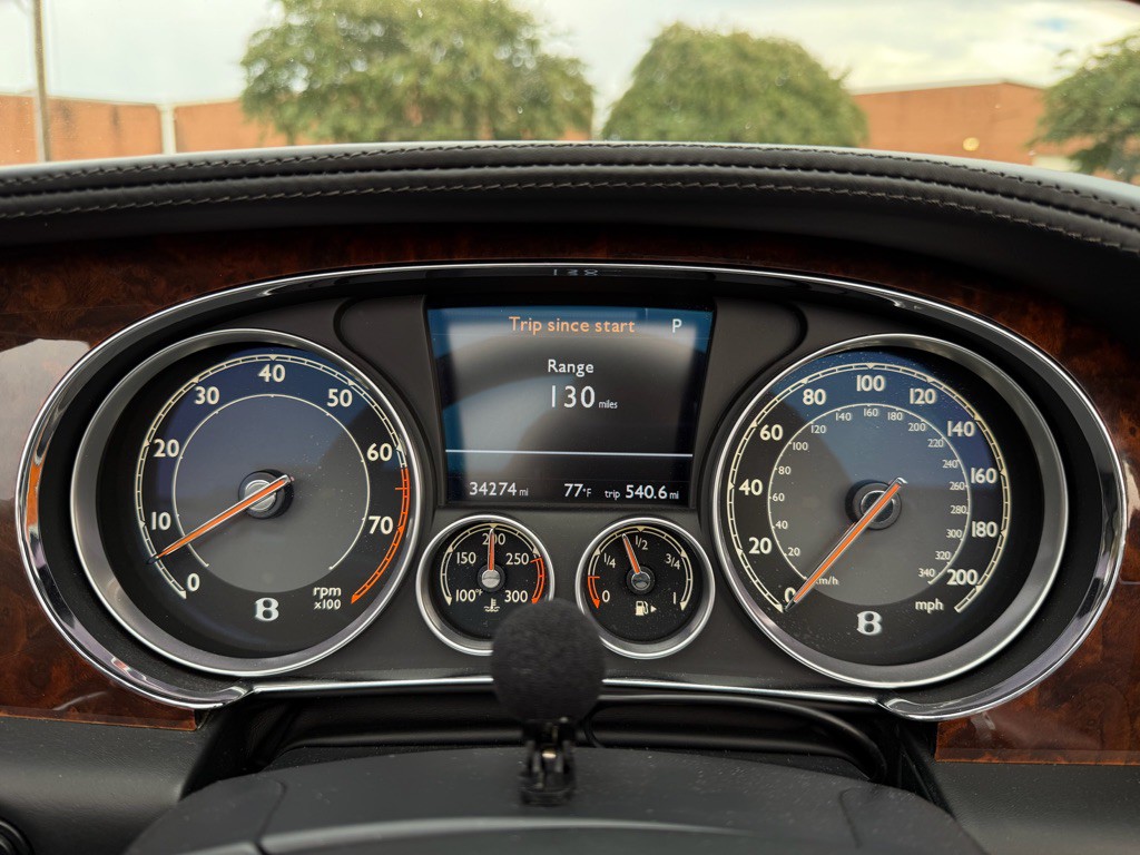 2012 Bentley Continental Image 27