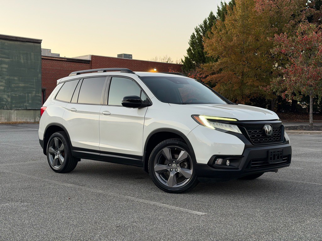 2019 Honda Passport Image 3
