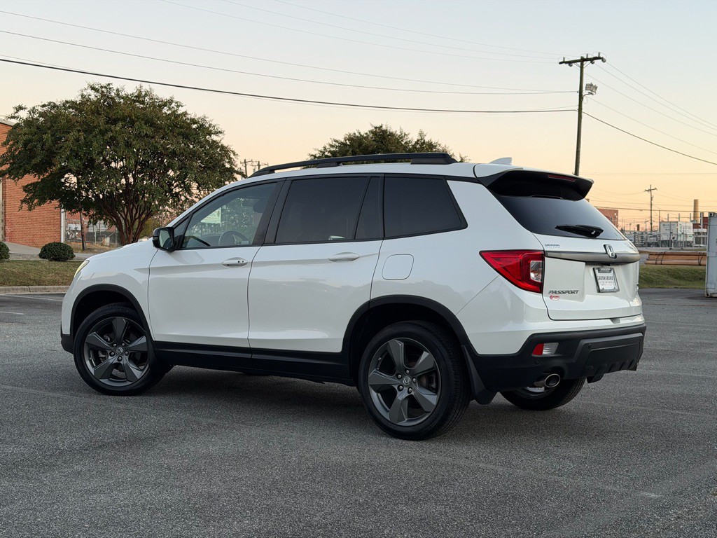 2019 Honda Passport Image 8