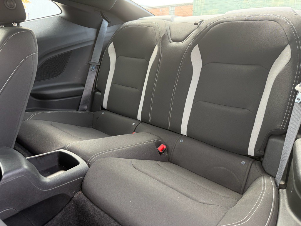 2021 Chevrolet Camaro Image 7