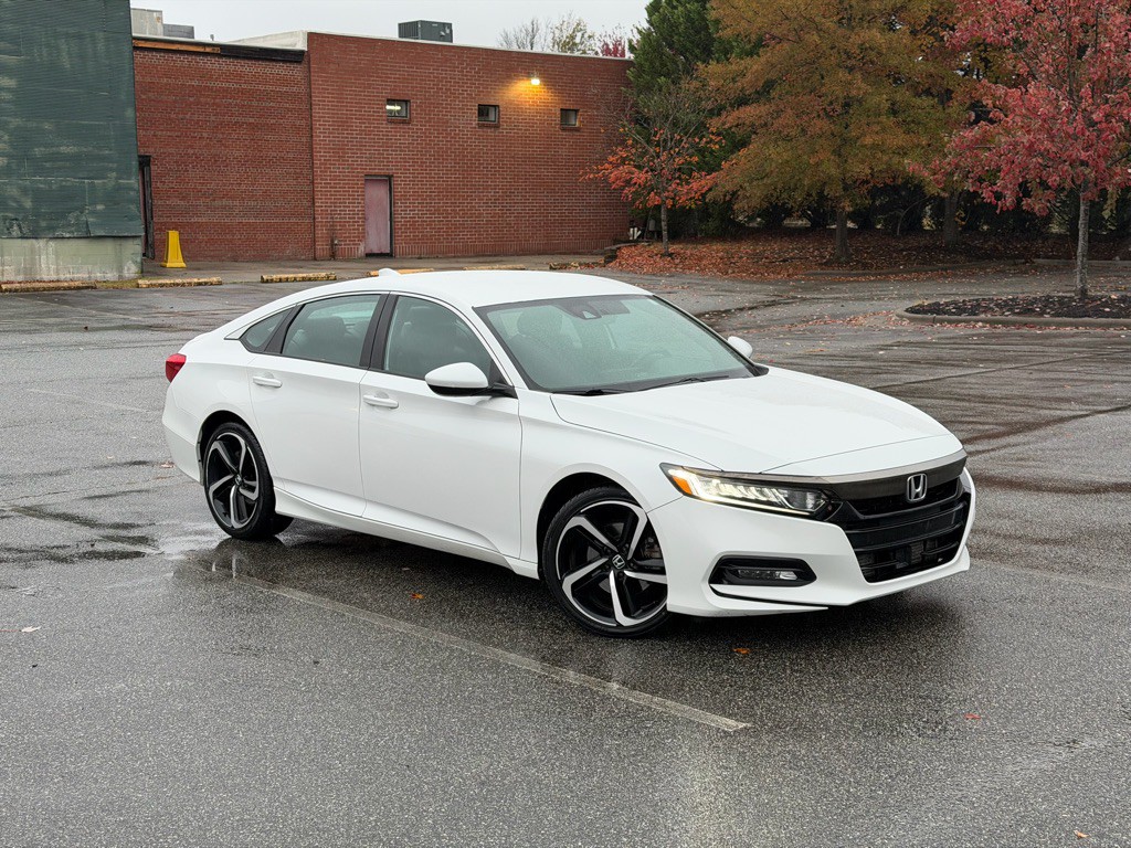 2020 Honda Accord Image 4