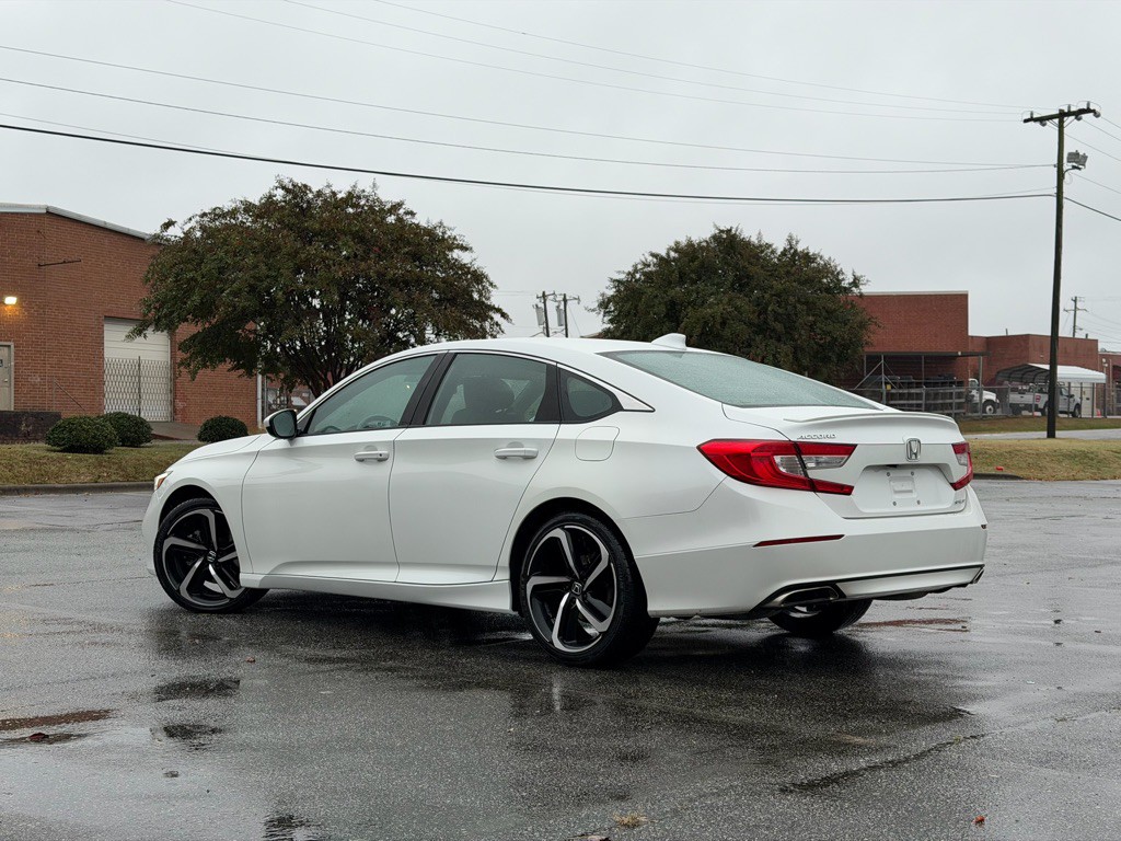 2020 Honda Accord Image 7