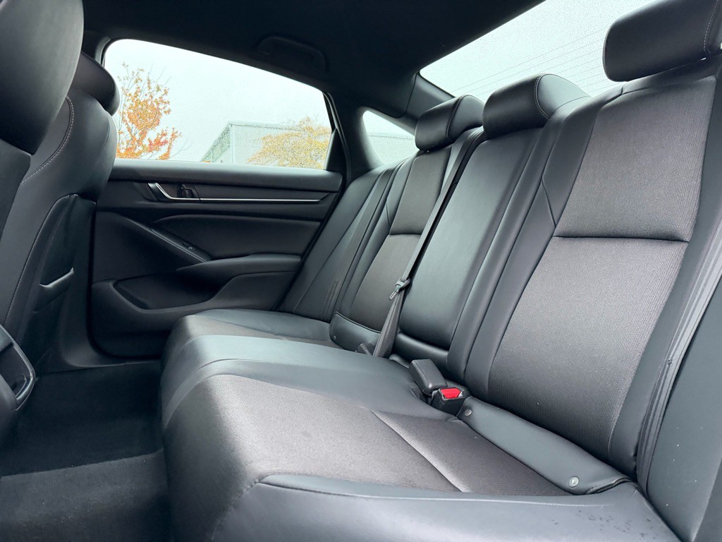 2020 Honda Accord Image 8