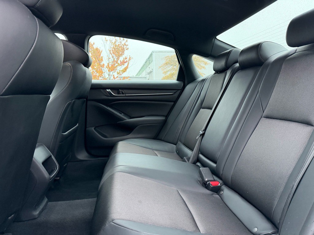2020 Honda Accord Image 9